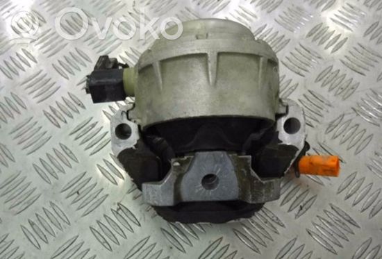 Audi A8 S8 D4 4H Engine mount bracket 4G0199381PC
