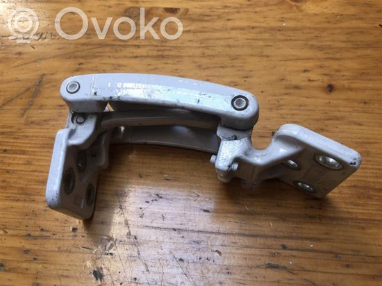 Mercedes-Benz Sprinter W906 Loading door upper hinge A9067400037