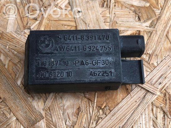 BMW 3 E46 Coolant fan relay S64118391470