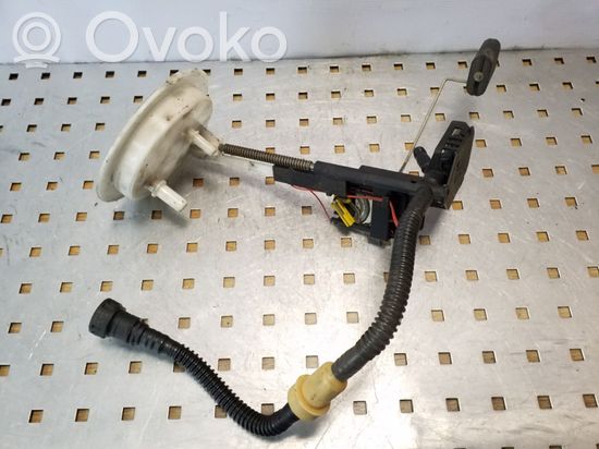 BMW 5 E60 E61 Fuel level sensor 6765849 0580303042