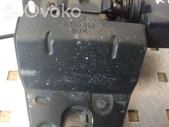 BMW 5 E39 Tailgate/trunk/boot lock/catch/latch 8168892