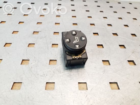 BMW 5 E39 Seat control switch 8360877