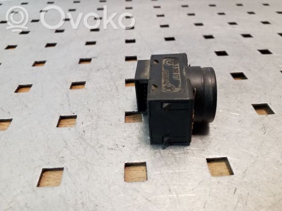 BMW 5 E39 Seat control switch 8360877