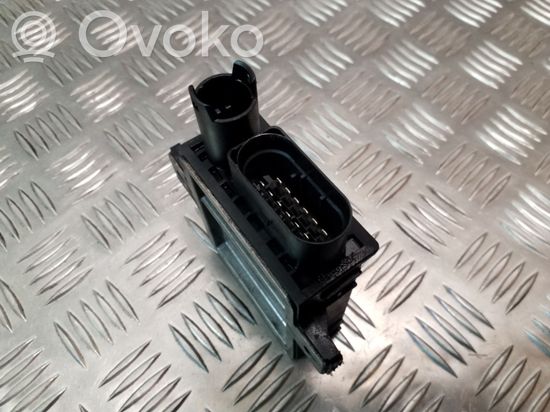 BMW 7 E65 E66 Glow plug pre-heat relay 780120102