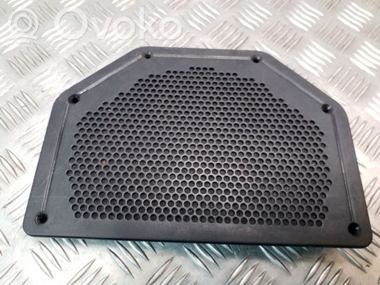 BMW 1 E81 E87 Subwoofer grill/trim 6925328