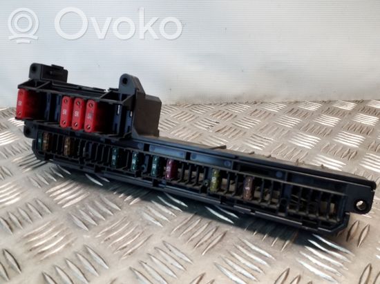 BMW 5 E60 E61 Fuse module 6932452