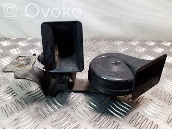 BMW 5 E60 E61 Horn signal