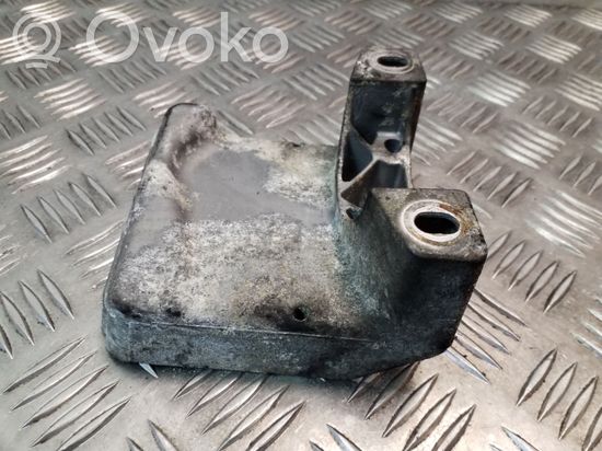 BMW 5 E60 E61 Other engine bay part 7010593