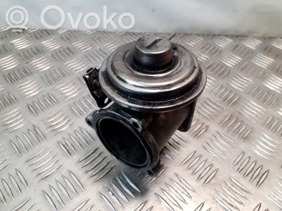 BMW 5 E60 E61 EGR valve 7791480 70045000