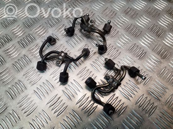 BMW 5 E60 E61 Fuel injector supply line/pipe