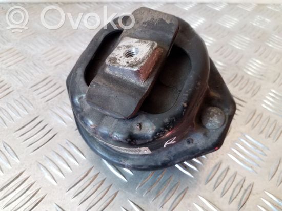 BMW 7 E65 E66 Engine mount bracket 6771918