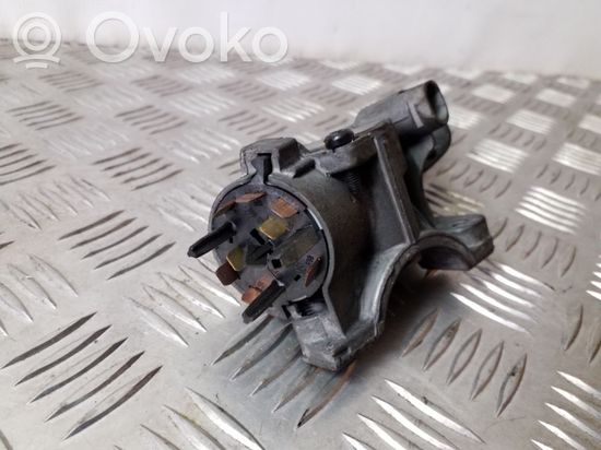 Audi A4 S4 B5 8D Ignition lock 4B0905851B