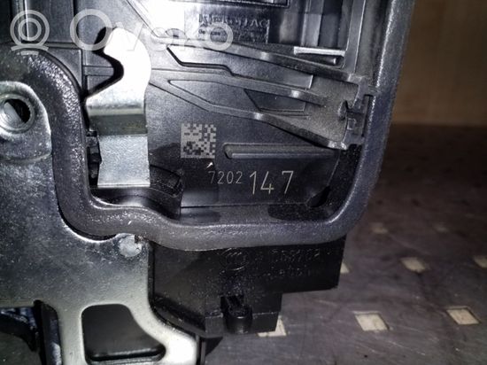 BMW 5 E60 E61 Rear door lock 7202147