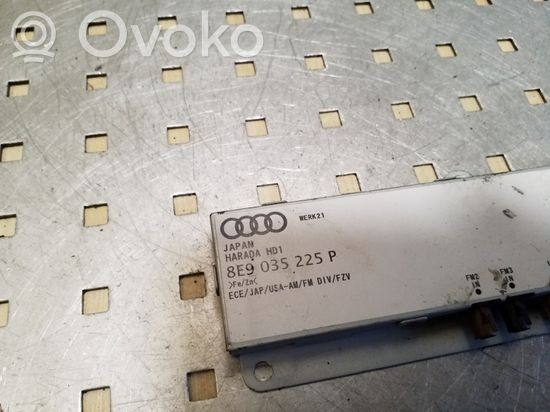 Audi A4 S4 B7 8E 8H Aerial antenna amplifier 8E9035225P