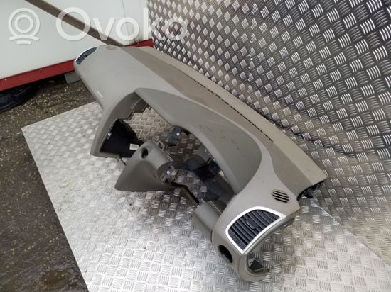 Audi Q7 4L Dashboard 4L2858041