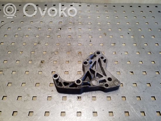BMW 3 E46 Power steering pump mounting bracket 2247556 32412247556