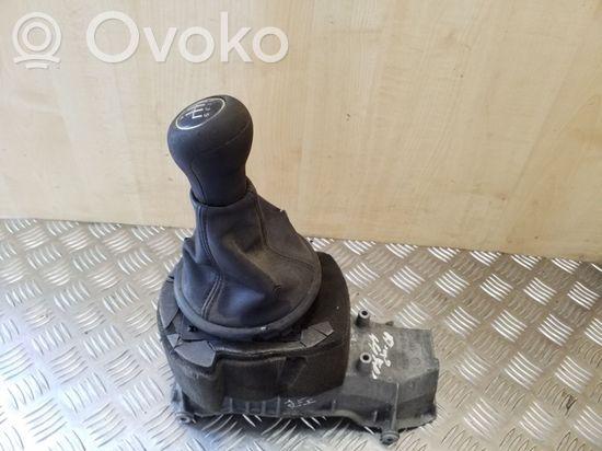 Audi A2 Gear selector/shifter (interior) 8Z0711246A