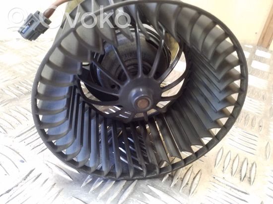 BMW 3 E46 Heater fan/blower 013001103