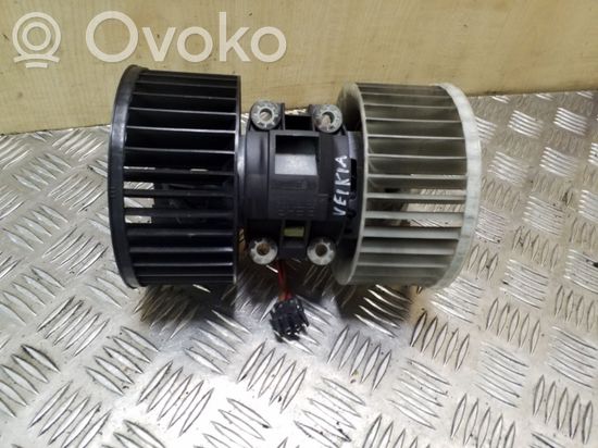 BMW 3 E46 Heater fan/blower 83640079