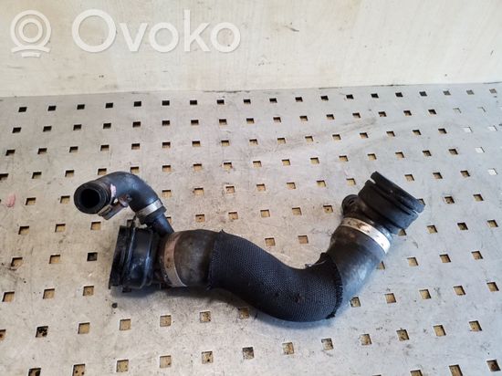 BMW X5 E70 Engine coolant pipe/hose