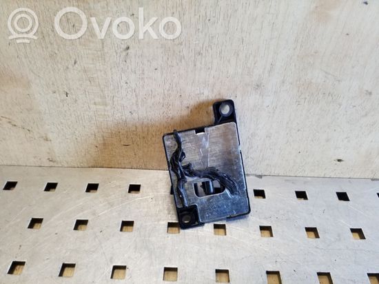 BMW X5 E53 Aerial antenna amplifier 8450692846101 921800002