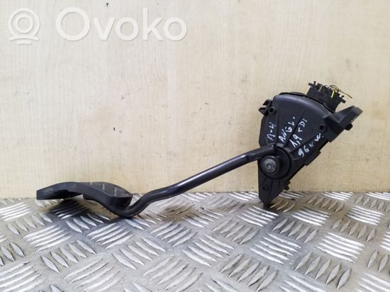Audi A4 S4 B6 8E 8H Accelerator throttle pedal 8E2721523
