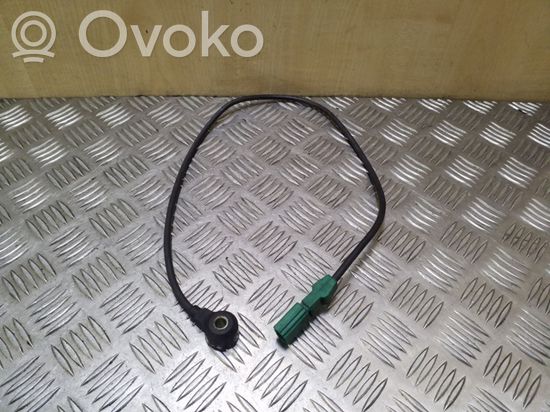 Audi A4 S4 B6 8E 8H Detonation knock sensor 07D905377