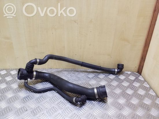 BMW 5 E60 E61 Engine coolant pipe/hose 17127799747