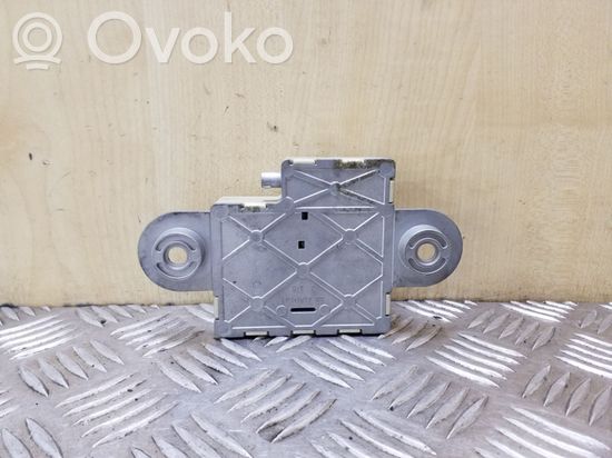 BMW 5 E60 E61 Aerial antenna amplifier 6935024