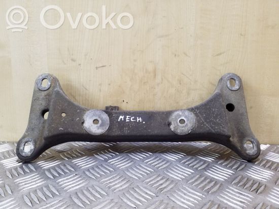 BMW 1 E81 E87 Gearbox mounting bracket 22316760300