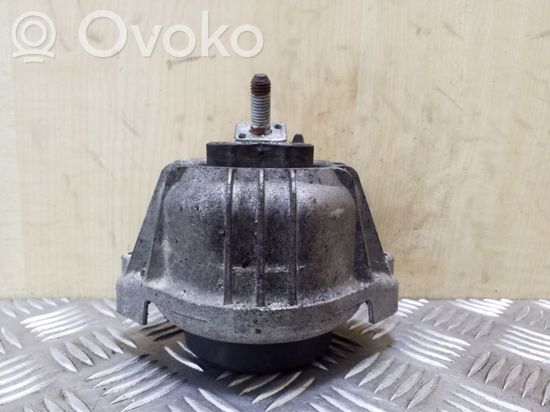 BMW 1 E81 E87 Engine mount bracket 13981112