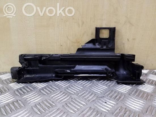 BMW X3 E83 Radiator mount bracket 75302549