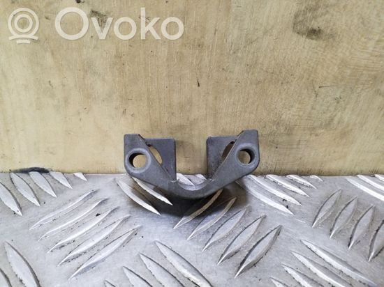 BMW X3 E83 Fuel Injector clamp holder