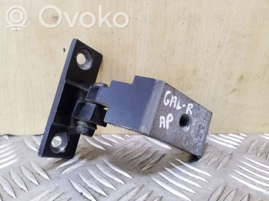 BMW X5 E70 Rear door lower hinge 7160826
