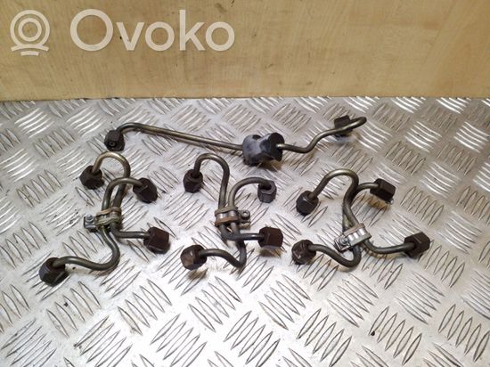 BMW X5 E53 Fuel injector supply line/pipe
