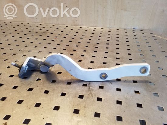 Audi TT TTS Mk2 Tailgate/trunk/boot hinge 8J8827300A