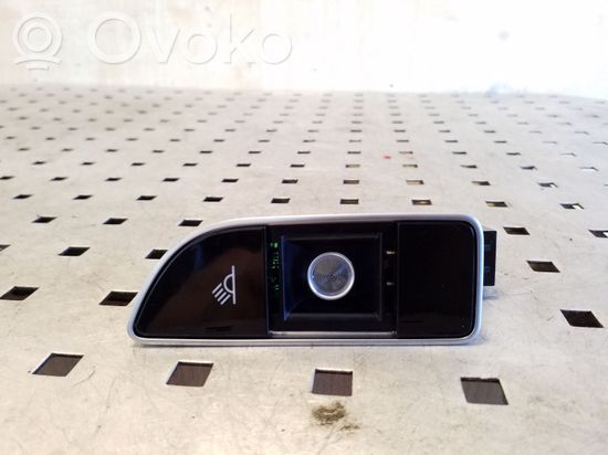 Audi A8 S8 D4 4H Other interior light 4H0947354