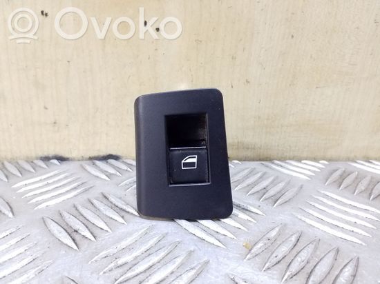 BMW X5 E53 Electric window control switch 8385956