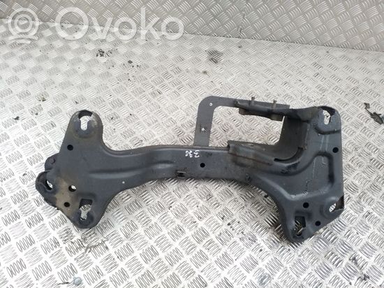 BMW X5 E53 Gearbox mounting bracket