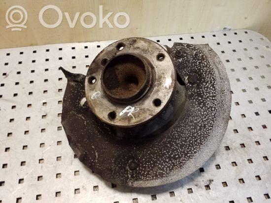 BMW 3 E90 E91 Front wheel hub