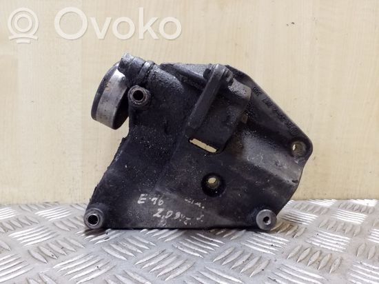 BMW 3 E46 A/C compressor mount bracket 64552247388 2247388