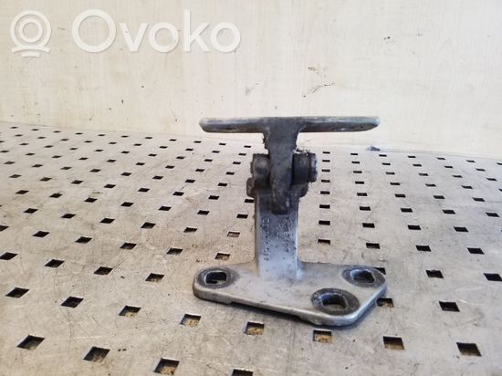 BMW X5 E53 Tailgate hinge