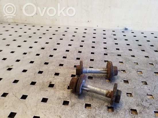 BMW X5 E53 Rear suspension camber bolt