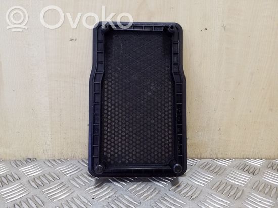 BMW X6 E71 E72 Subwoofer grill/trim 9112469