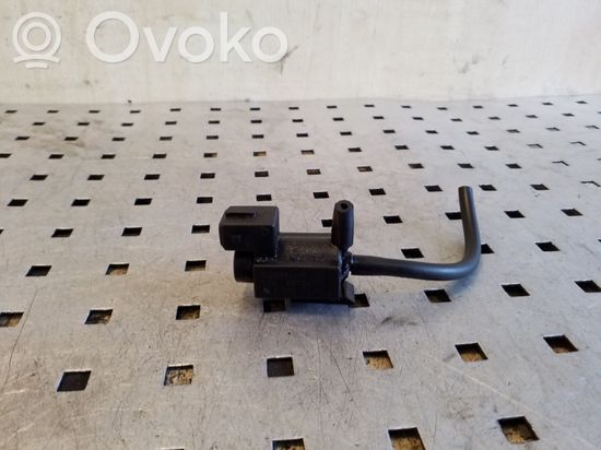 BMW X6 E71 E72 Turbo solenoid valve 72234100