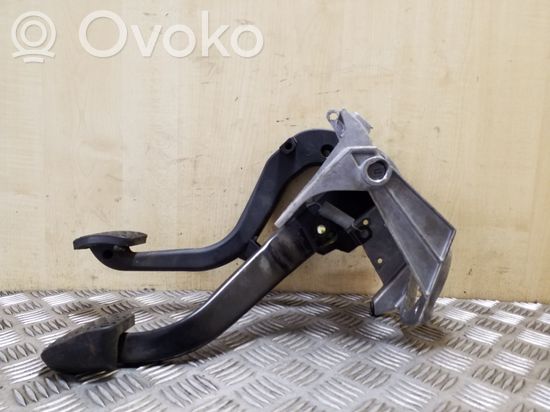 BMW 3 E90 E91 Pedal assembly 35316761310 6761310 423224