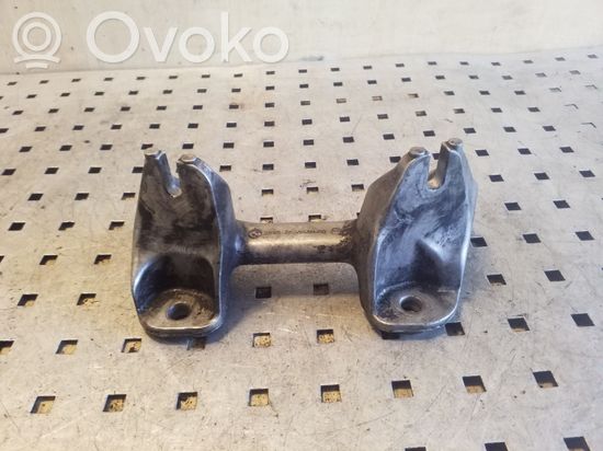 BMW 3 E90 E91 Gearbox mounting bracket 6760303