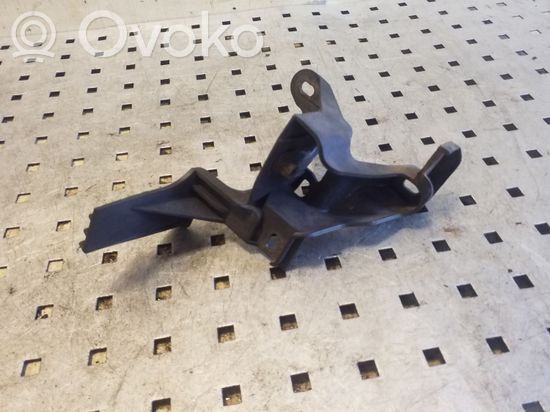 Audi TT TTS Mk2 Front bumper mounting bracket 8J0806539A