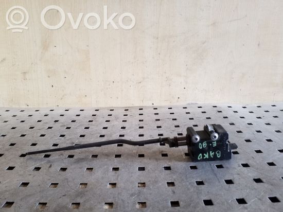 BMW 3 E90 E91 Fuel tank cap lock motor 67116987632