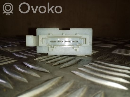 Volkswagen Tiguan Heater blower motor/fan resistor